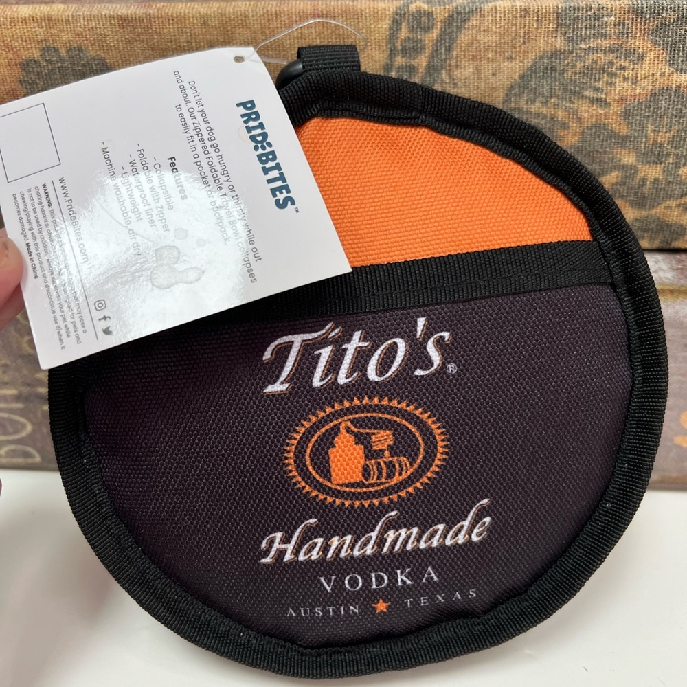 Tito’s Handmade Vodka Collapsible Lightweight Travel Bowls NEW WITH TAGS